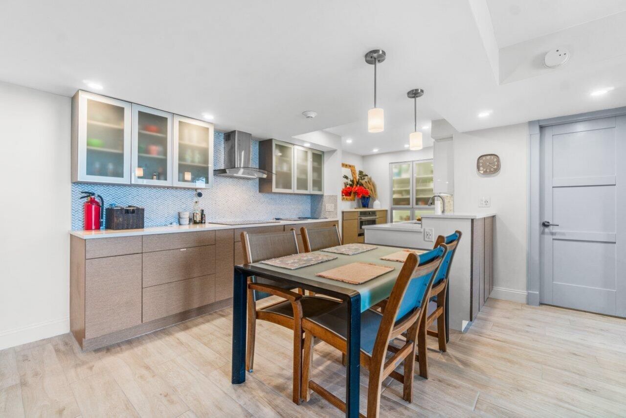 5600 N Flagler Drive, Unit PH108, West Palm Beach, FL 33407 Photo