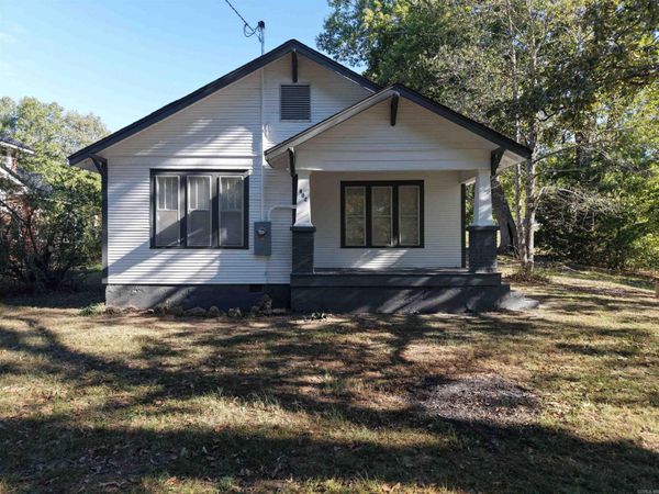 602 W Pyburn Street , Pocahontas, AR 72455