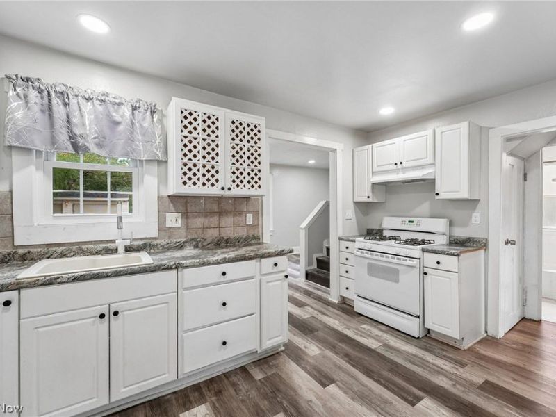 1476 Maplegrove Road, South Euclid, OH 44121 Photo 8