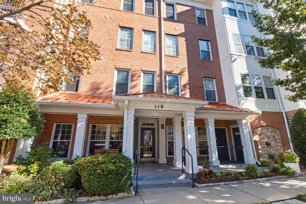 110 CHEVY CHASE STREET , GAITHERSBURG, MD 20878