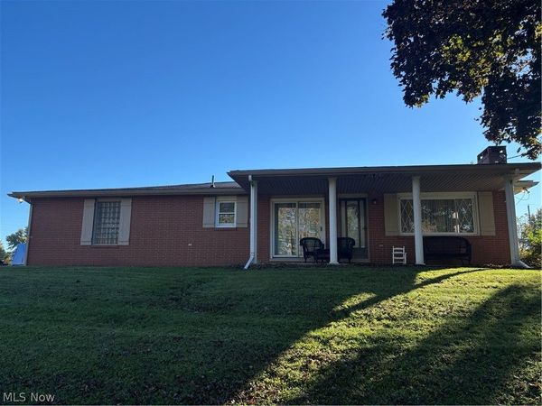 16077 Park Way, East Liverpool, OH 43920