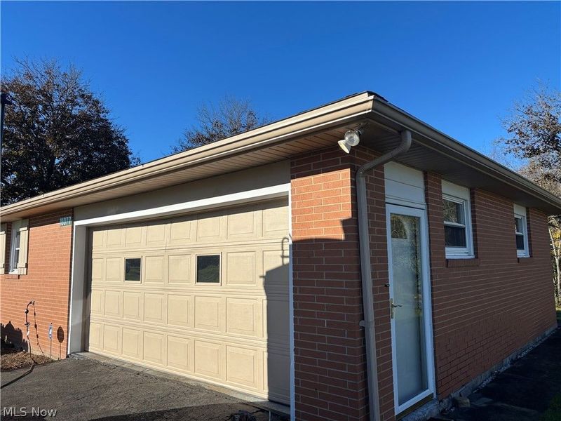 16077 Park Way, East Liverpool, OH 43920 Photo 3