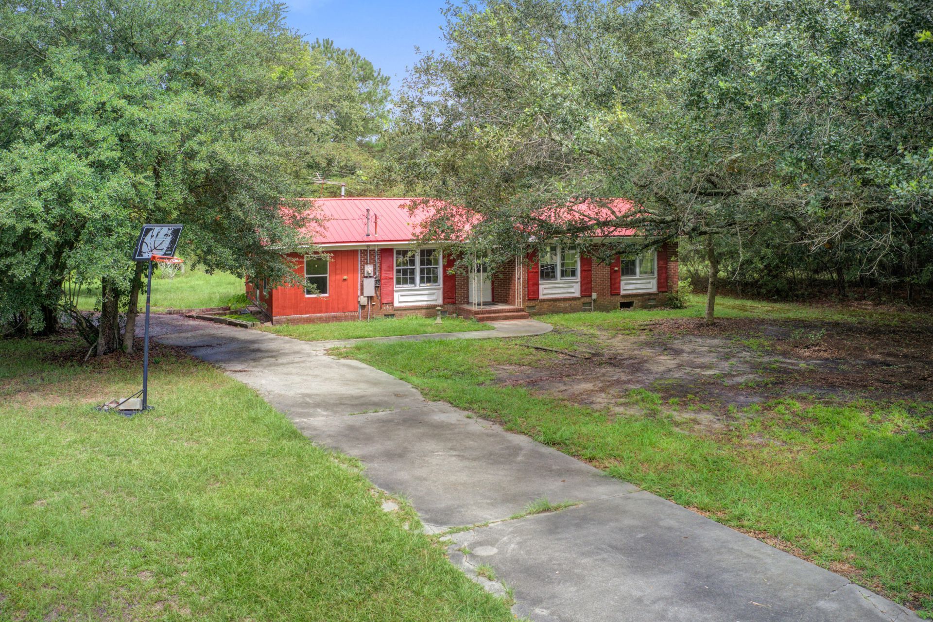 2042 Sniders Highway Photo 25