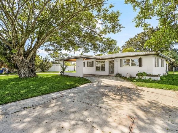 4581 Tennyson DR , NORTH FORT MYERS, FL 33903