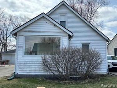 1726 E Goulson Avenue , Hazel Park, Mi 48030