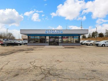 1315 S Waverly Road , Lansing, Mi 48917
