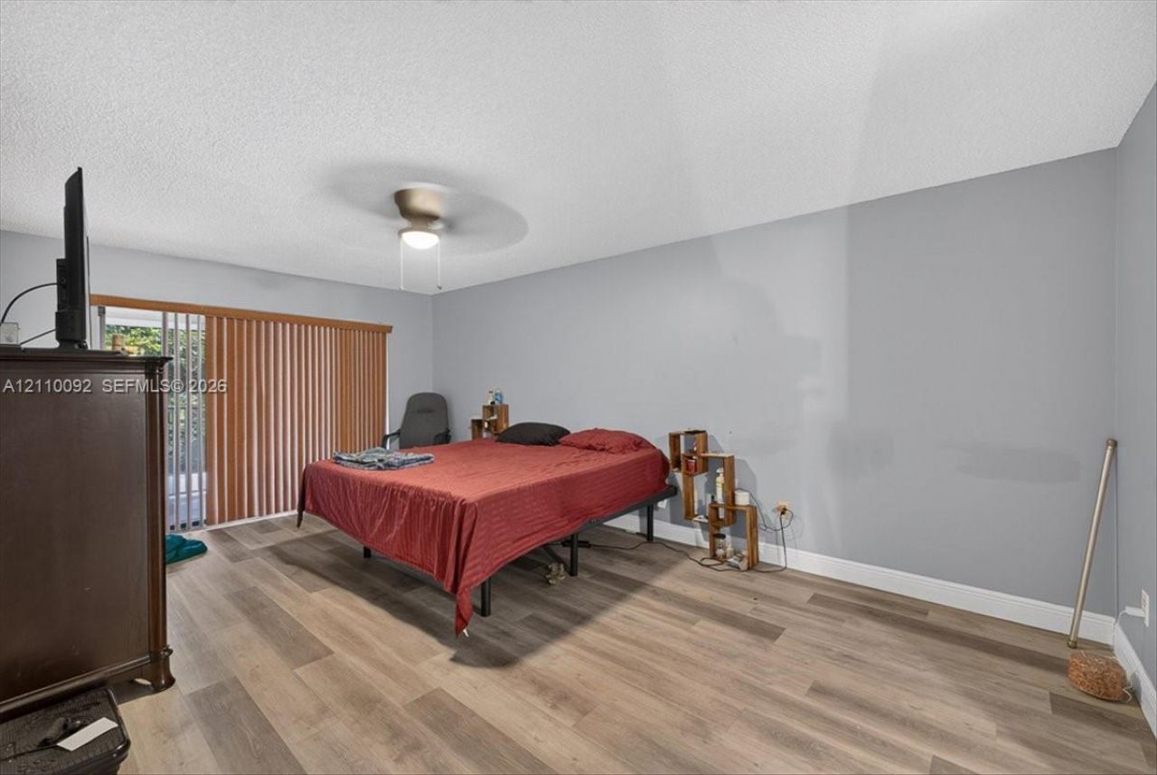 1403 SW 110th Way , Davie, FL 33324 Photo