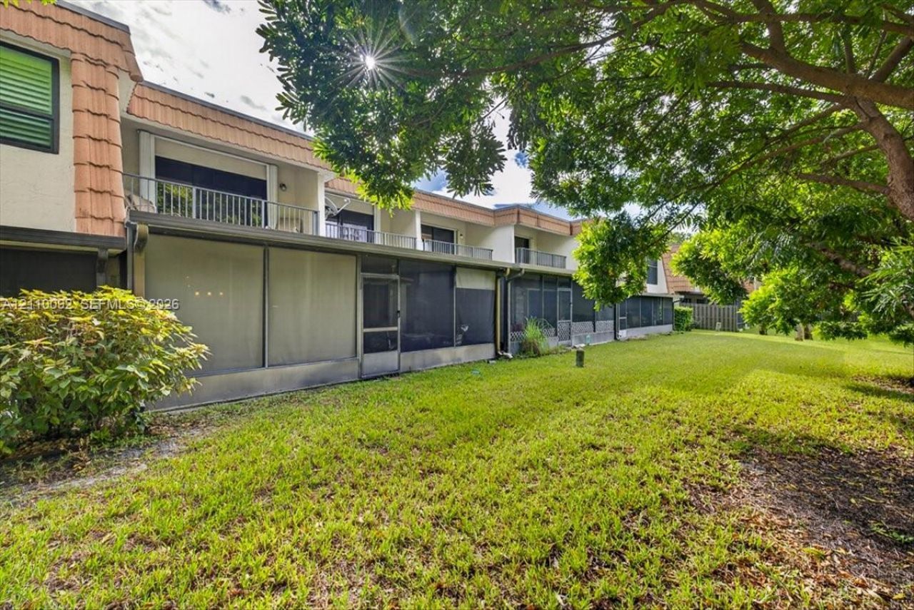 1403 SW 110th Way , Davie, FL 33324 Photo