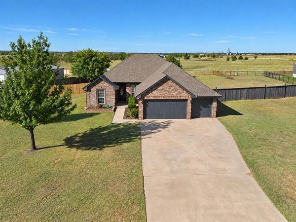 6109 Callahan Way, Piedmont, OK 73078