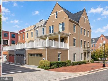 2114 MAIN LINE BOULEVARD, ALEXANDRIA, VA 22301
