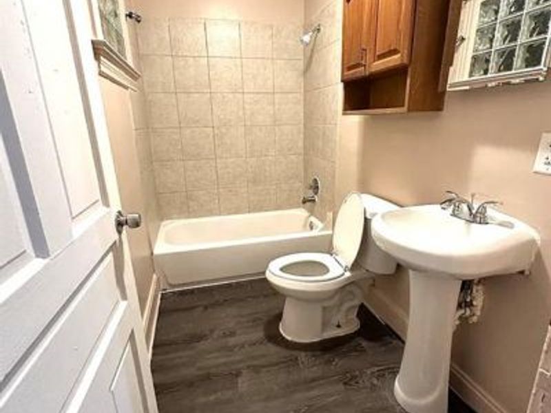527 W 63rd St, Cincinnati, OH 45216 Photo 6