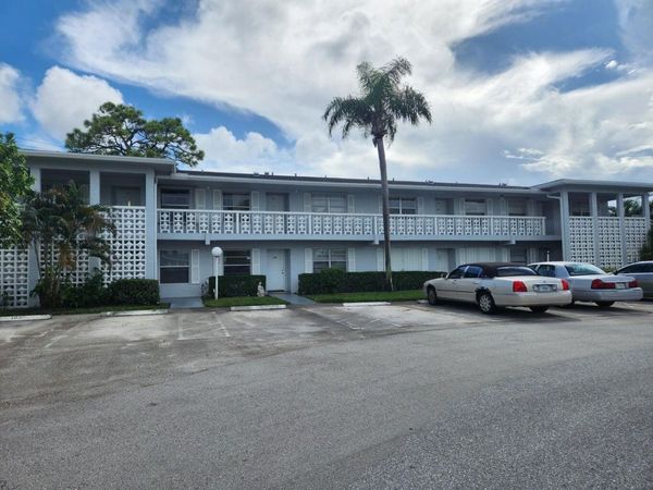 2920 SW 15TH Street, Unit 202, Delray Beach, FL 33445