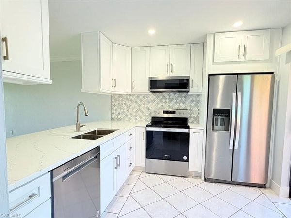 16350 Bay Pointe BLVD , Unit 102, NORTH FORT MYERS, FL 33917