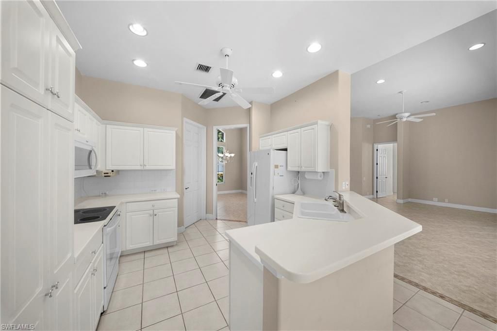 8252 Allendale Ct, Naples, FL 34120 Photo