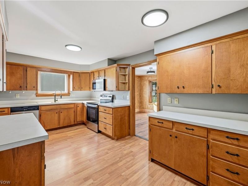 14009 S Main Street, Beloit, OH 44609 Photo 23