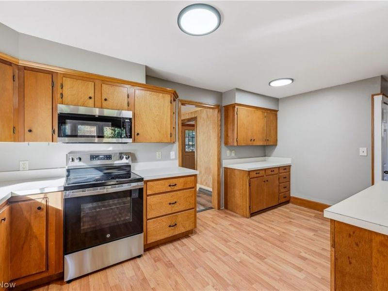 14009 S Main Street, Beloit, OH 44609 Photo 24