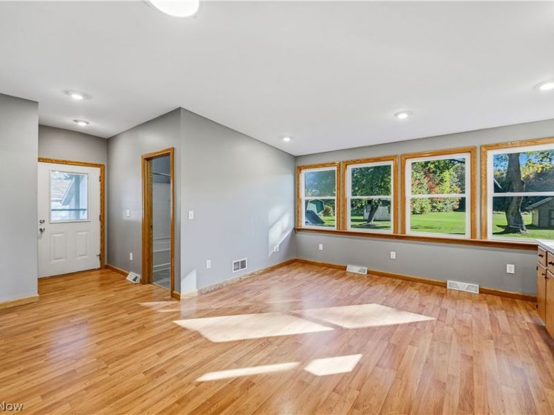 14009 S Main Street, Beloit, OH 44609 Photo 26
