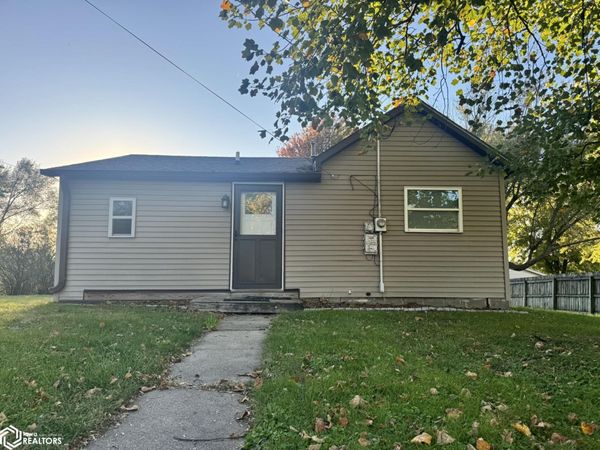 116 N Temple Street, Osceola, IA 50213