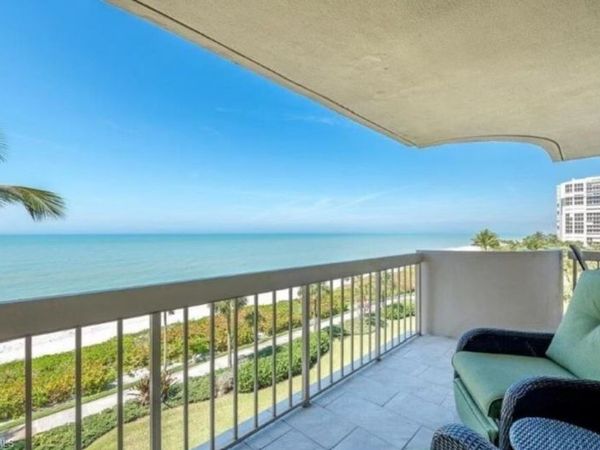 4005 Gulf Shore BLVD N, Unit 407, NAPLES, FL 34103