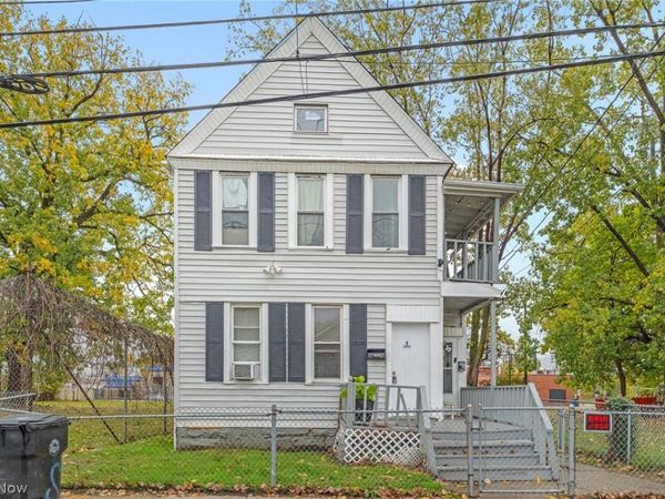 2653 W 27th Street, Cleveland, OH 44113