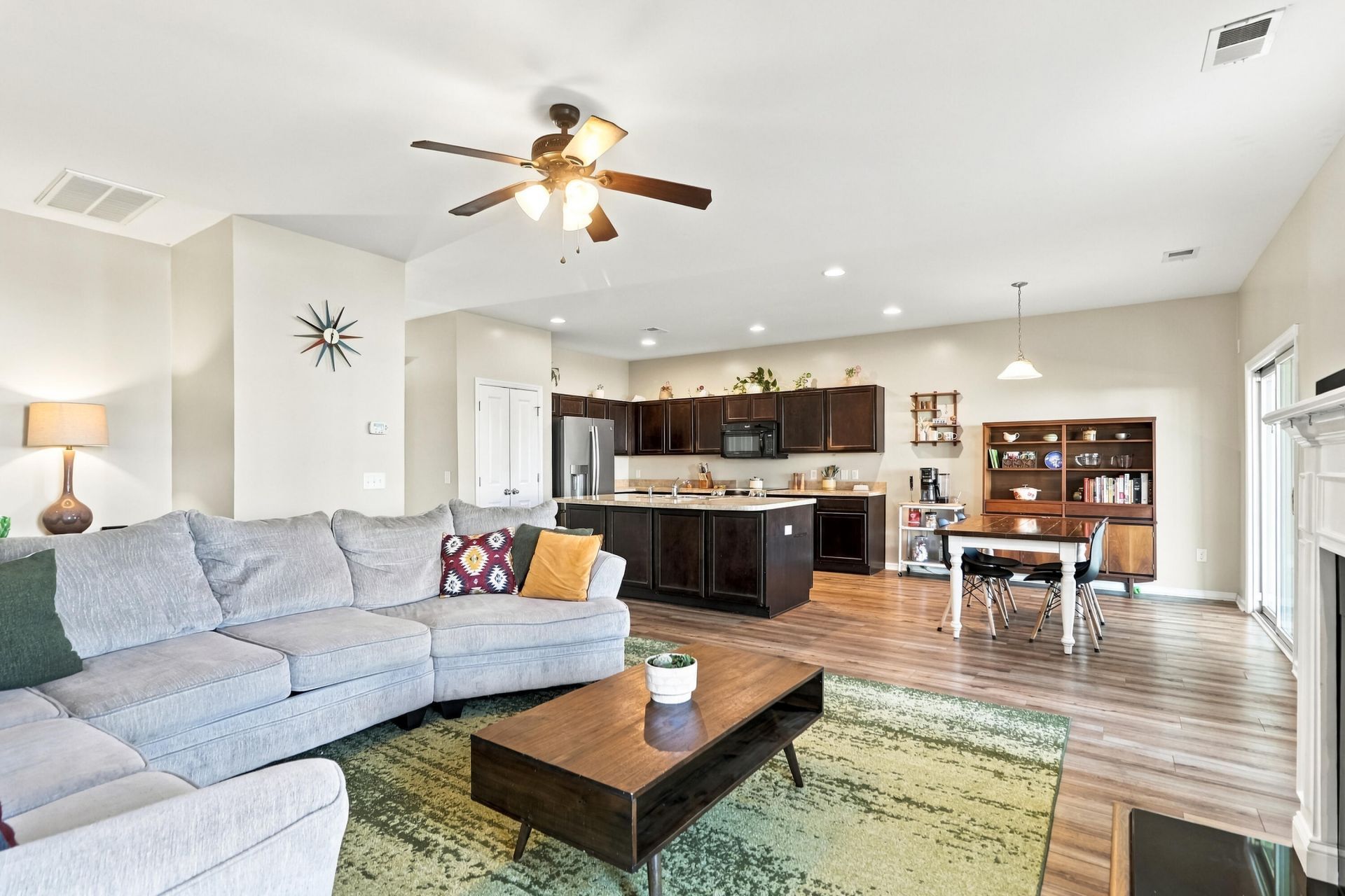 140 Weeping Cypress Drive Photo 16