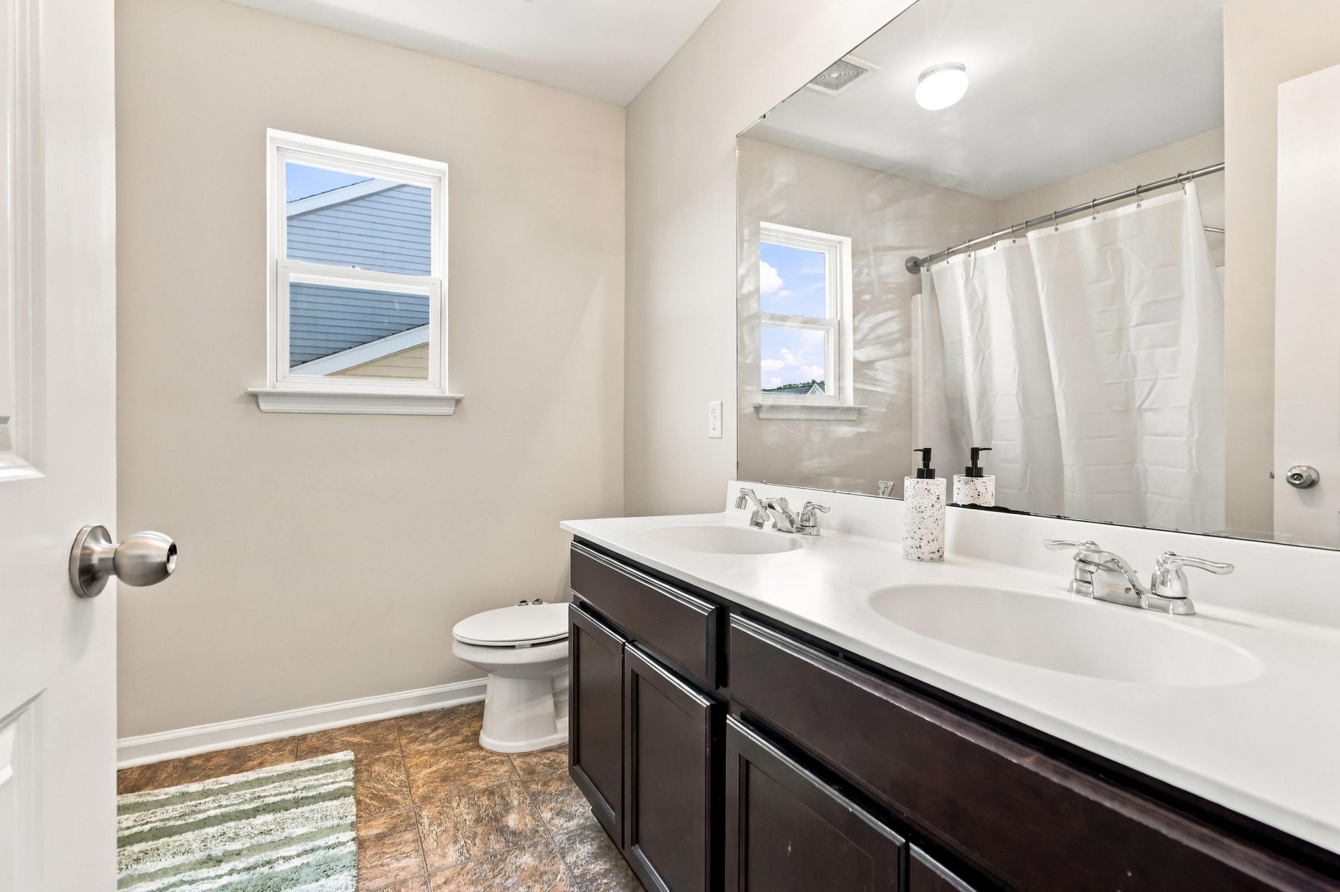 140 Weeping Cypress Drive Photo 34