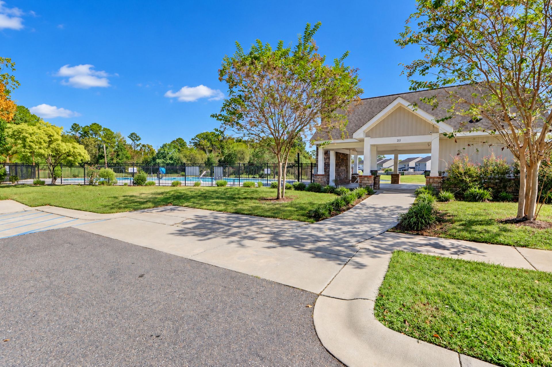 140 Weeping Cypress Drive Photo 43
