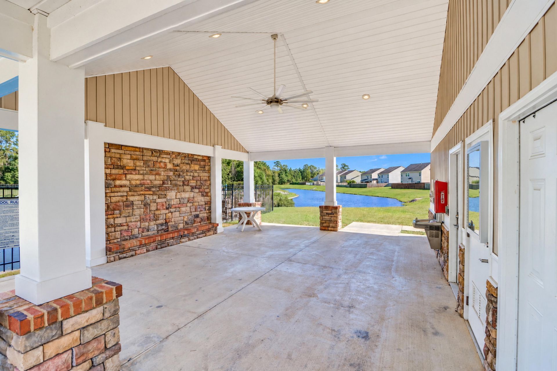 140 Weeping Cypress Drive Photo 44