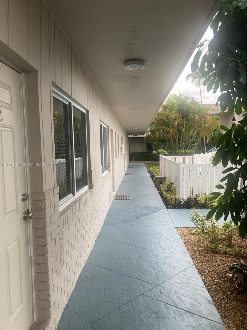 199 E Mcnab Rd , Unit 101, Pompano Beach, FL 33060 Photo