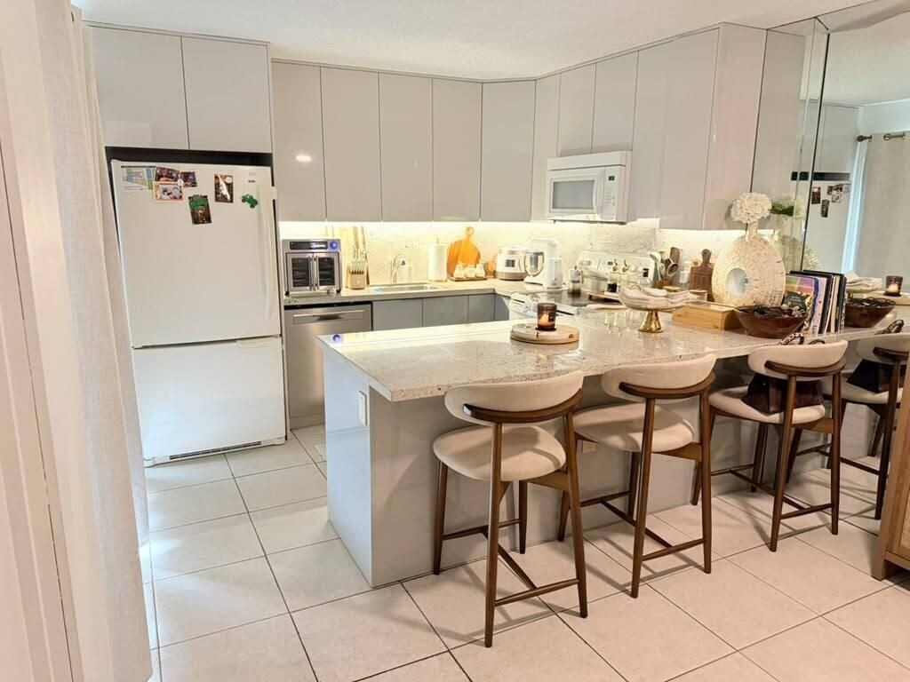 9855 NW 6th Court, Plantation, FL 33324 Photo