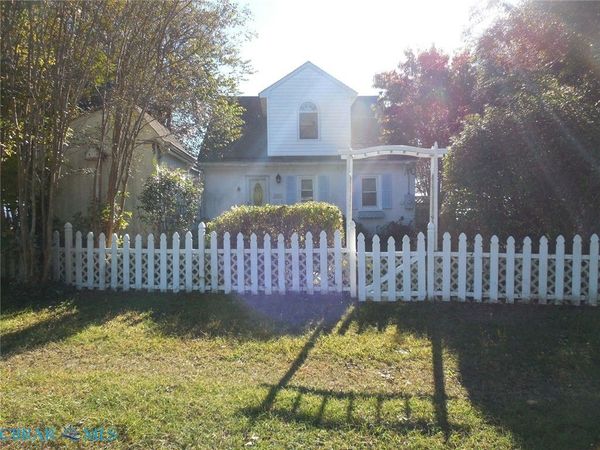 3851 Old Concord Road , Gloucester, VA 23061