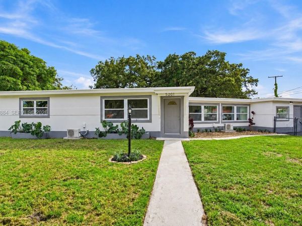 5201 SW 28th Ter , Dania Beach, FL 33312
