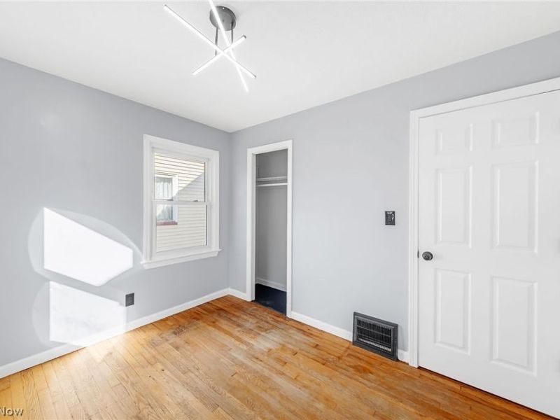 12204 Wayland Avenue, Cleveland, OH 44111 Photo 20