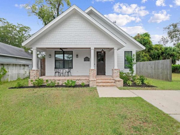 1216 N 8th Ave, Pensacola, FL 32503