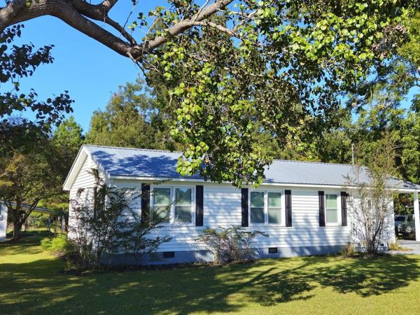2720 Loop Rd., Loris, SC 29569