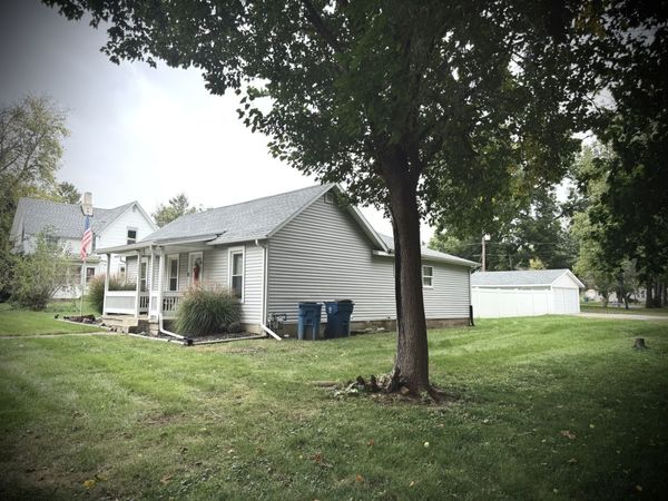103 High Street , Colfax, IL 61728