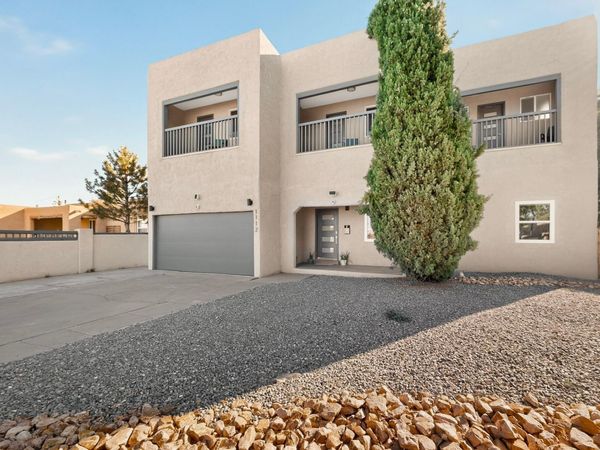 1112 Truman Street SE, Albuquerque, NM 87108