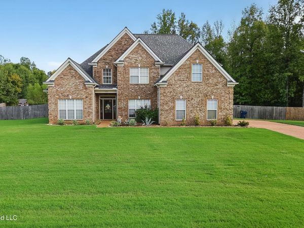 14374 Santa Fe Drive, Olive Branch, MS 38654