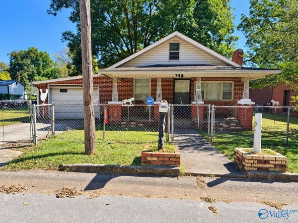 744 Sykes Street NW, Decatur, AL 35601