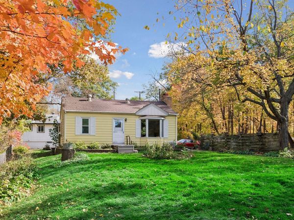 4955 Saint Albans Bay Road, Excelsior, MN 55331