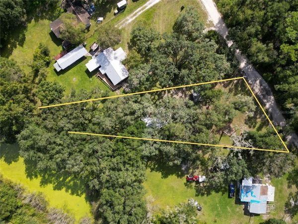 4854 SW 123RD ROAD , WEBSTER, FL 33597