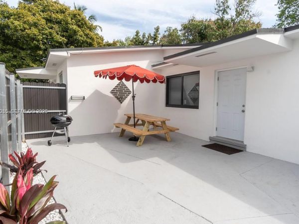 7815 NW 5th Ct, Unit 1, Miami, FL 33150