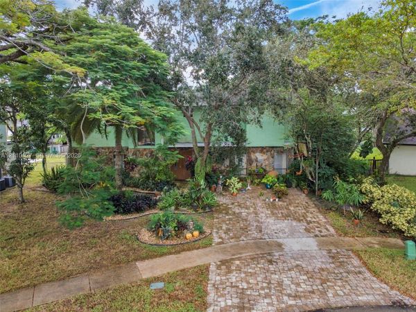 10164 SW 52nd St , Cooper City, FL 33328