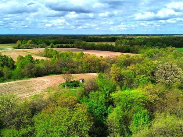 0000 County Road 120 , Philadelphia, MO 63463
