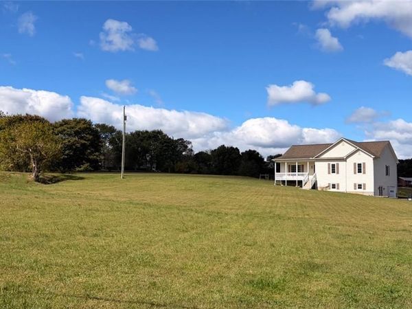 784 Lovebridge Road NE, Calhoun, GA 30701