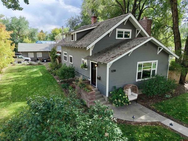 1238 S 3rd Street, Montrose, CO 81401