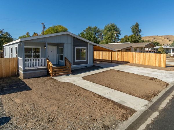 451 SE Council Drive, Mount Vernon, OR 97865