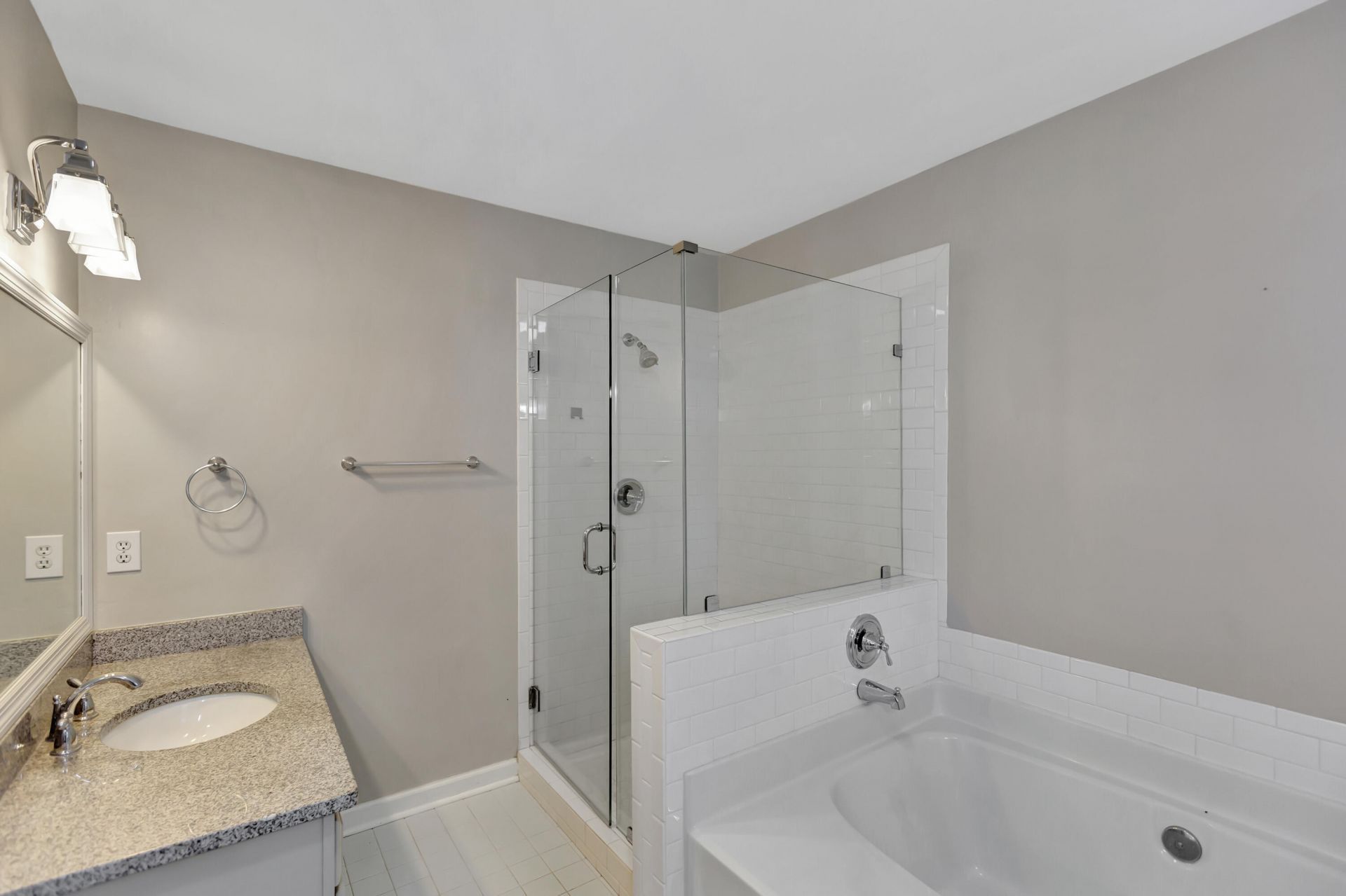 1561 Glen Erin Drive Photo 23
