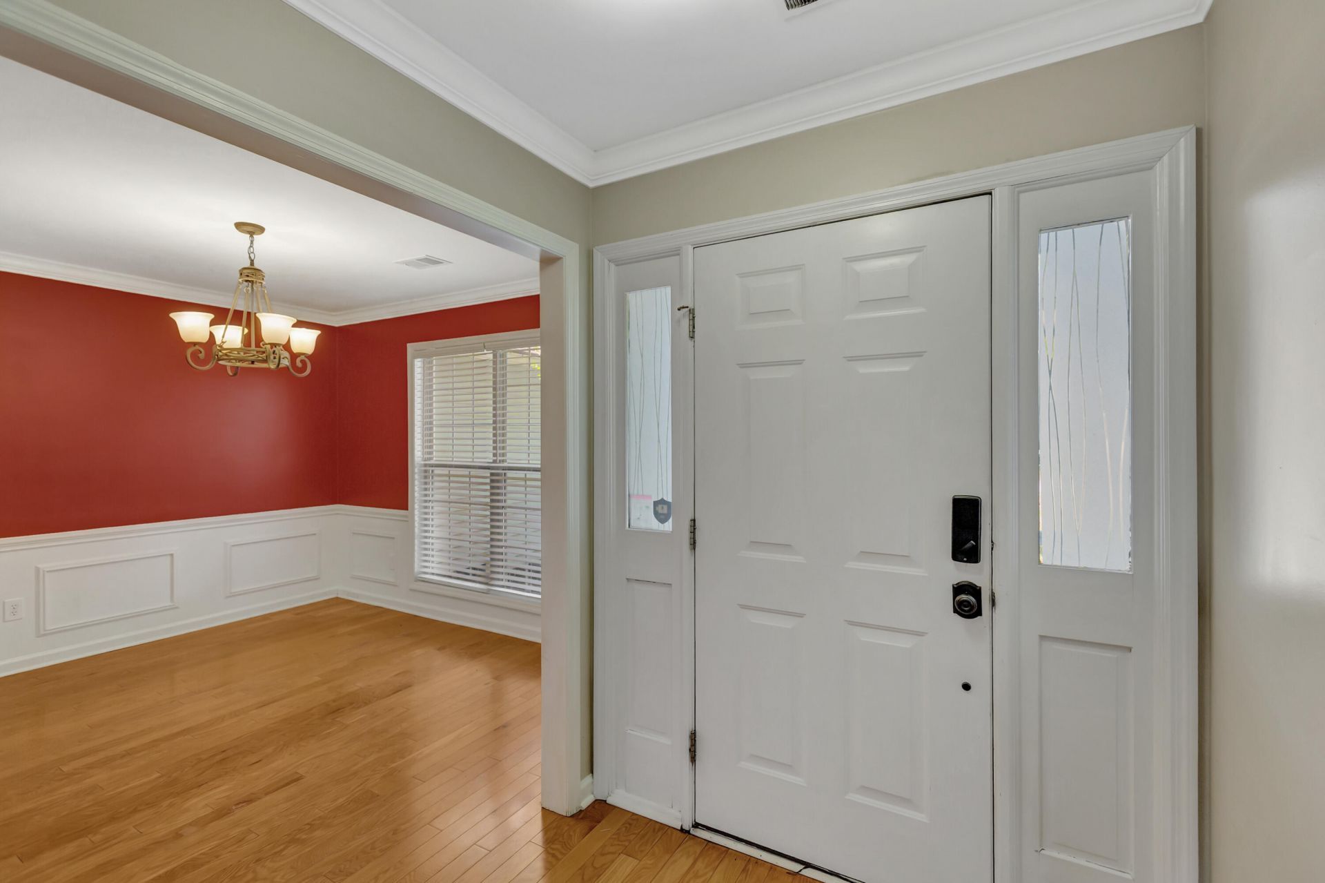 1561 Glen Erin Drive Photo 4