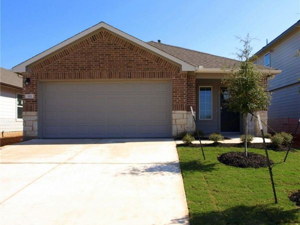301 Hamilton Pool LN, Bastrop, TX 78602